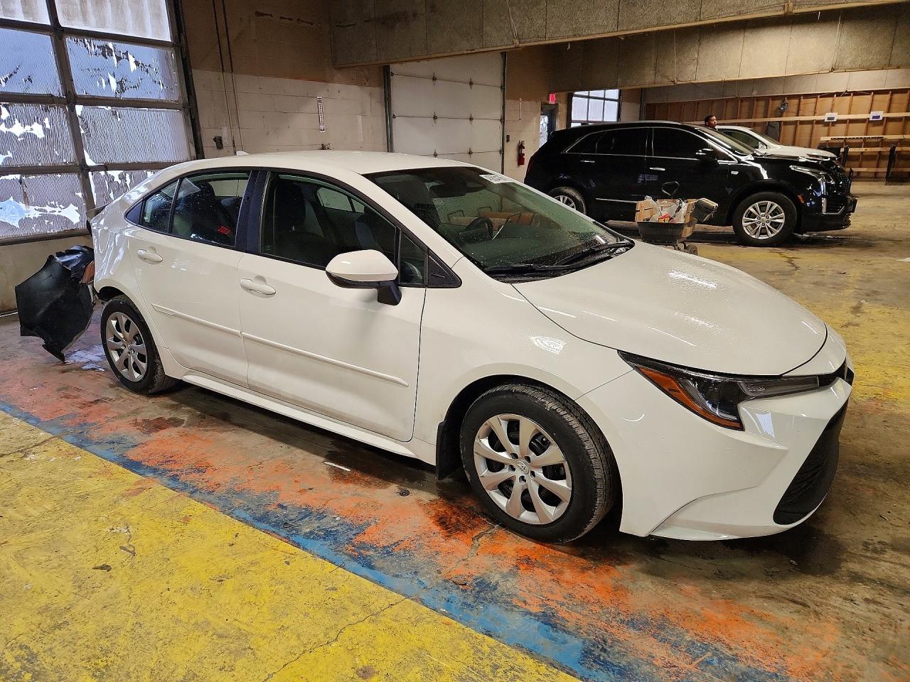2024 TOYOTA COROLLA LE photo 4