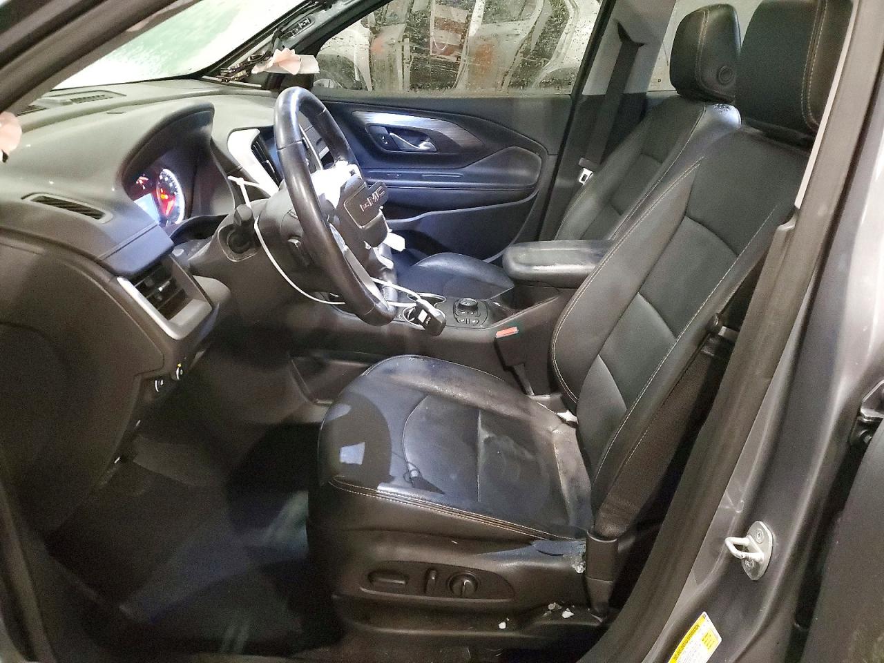 2020 GMC TERRAIN SLT photo 7