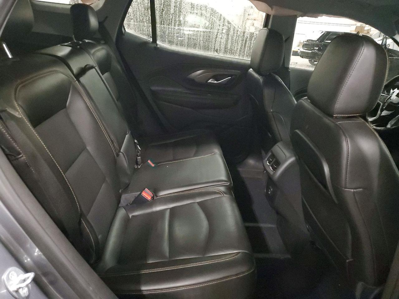 2020 GMC TERRAIN SLT photo 11