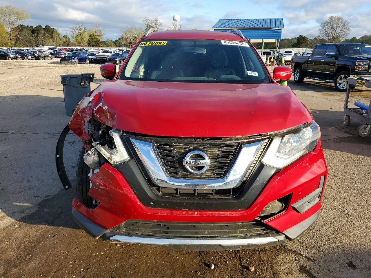 2017 NISSAN ROGUE SV photo 5