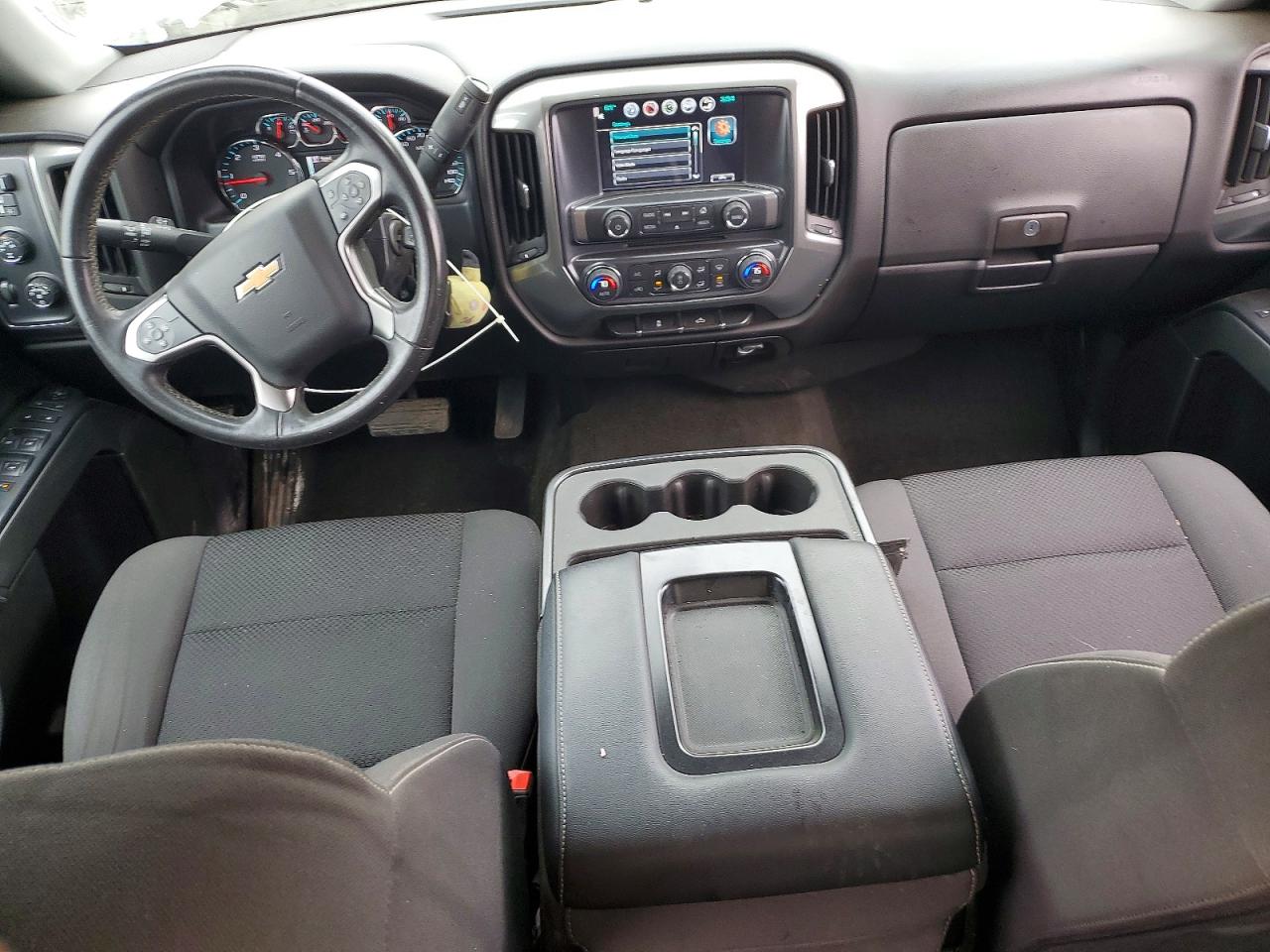 2016 CHEVROLET SILVERADO K1500 LT photo 8