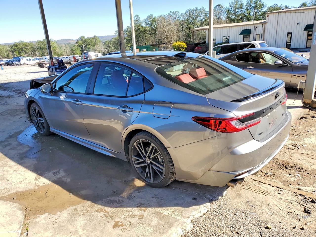 2025 TOYOTA CAMRY XSE photo 4