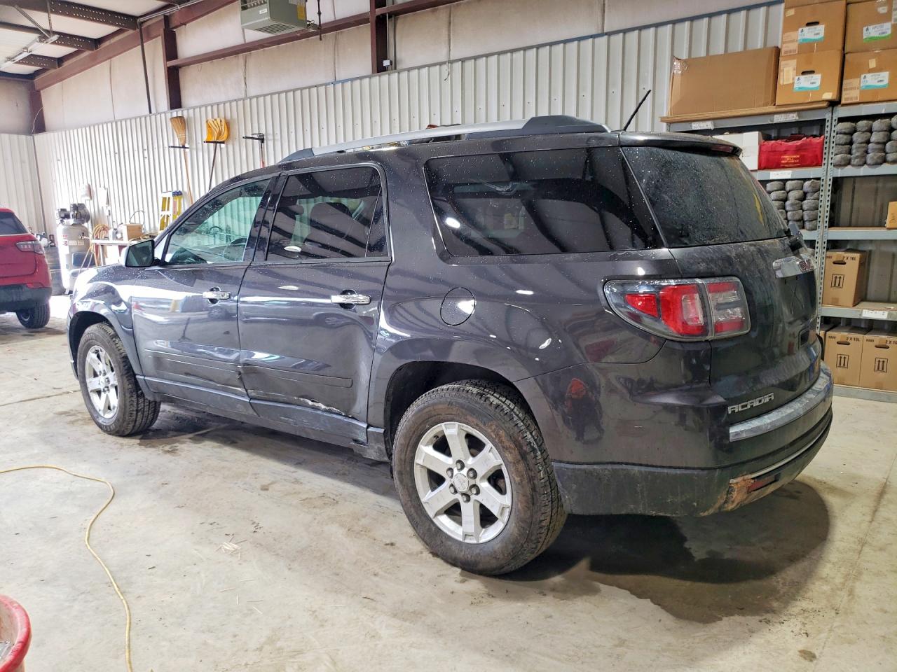2015 GMC ACADIA SLE photo 3