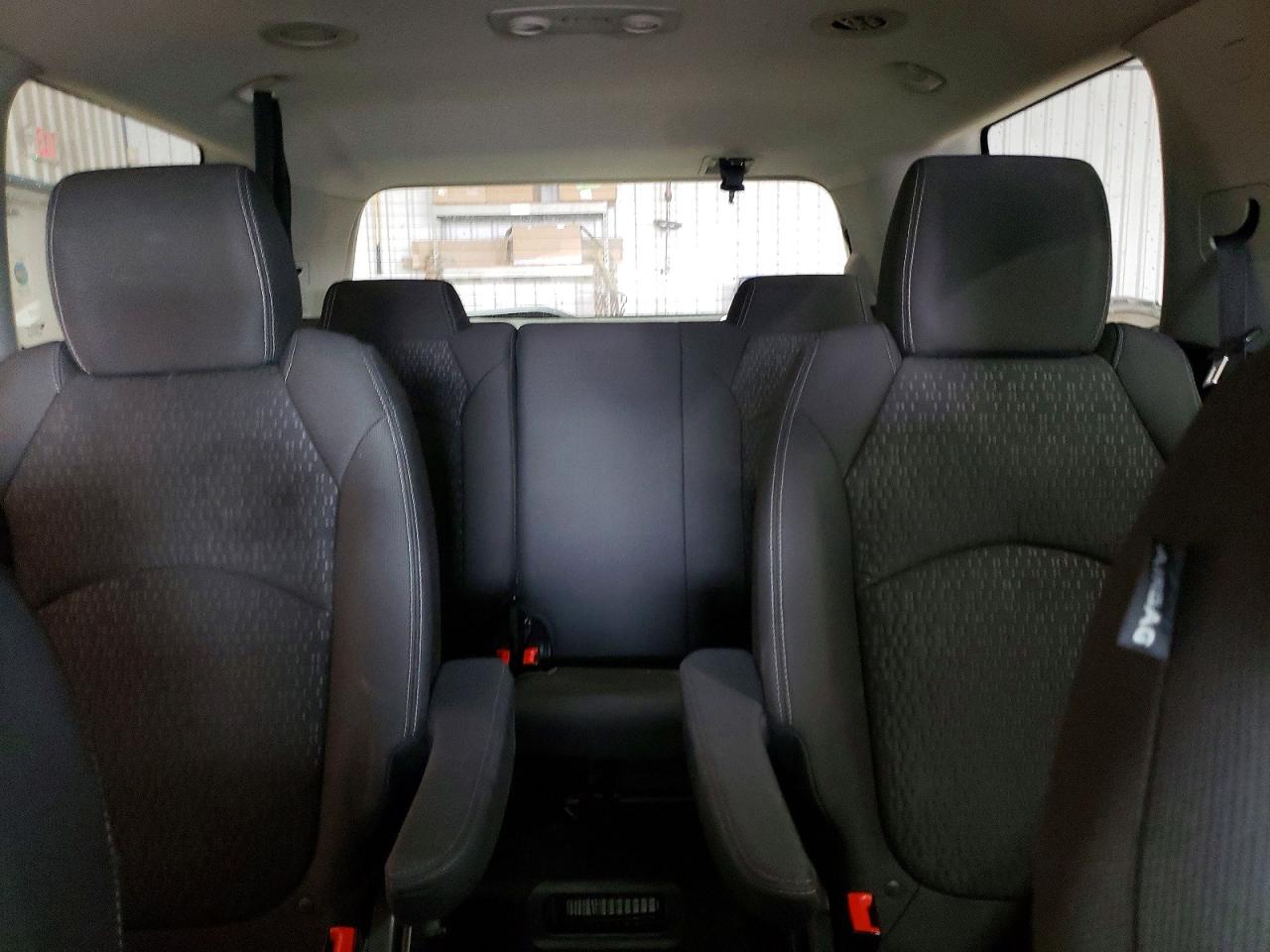 2015 GMC ACADIA SLE photo 19