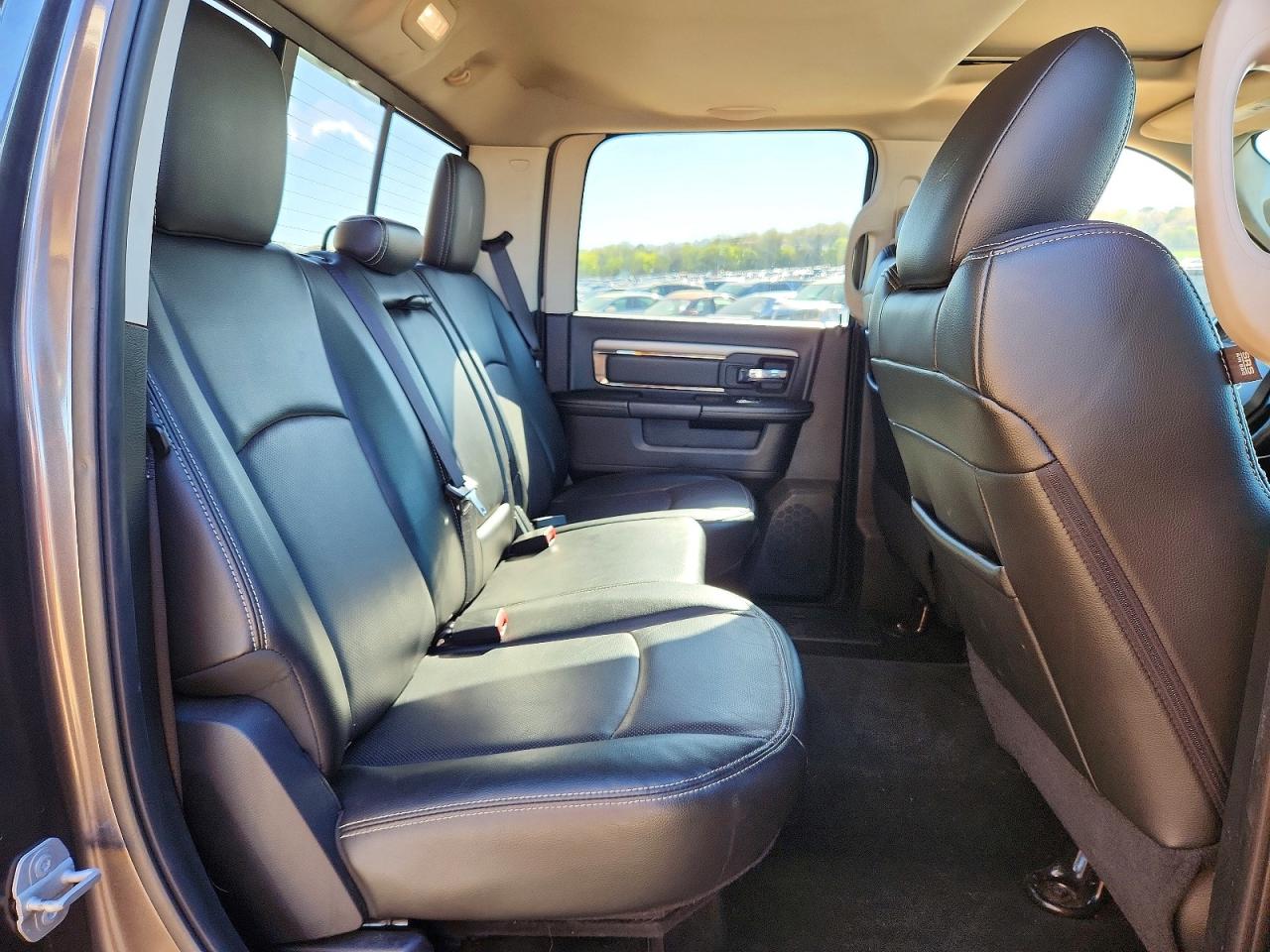 2014 RAM 1500 SPORT photo 10
