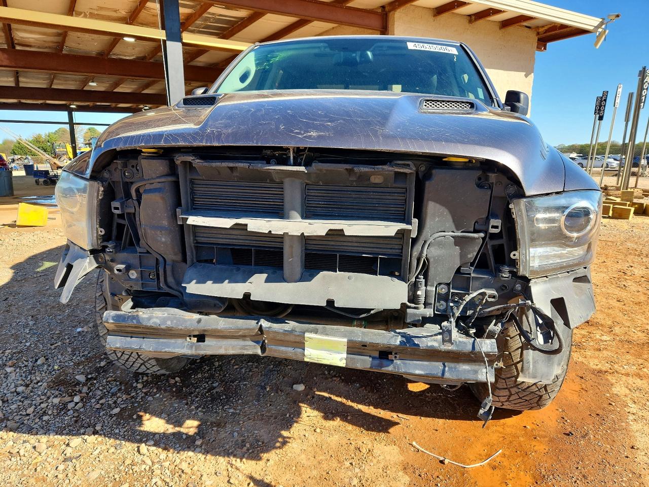 2014 RAM 1500 SPORT photo 5