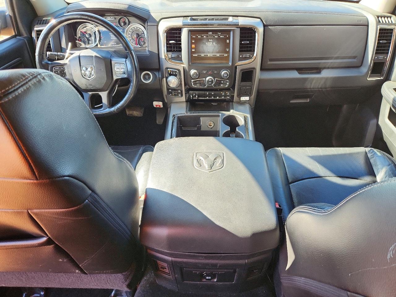 2014 RAM 1500 SPORT photo 8