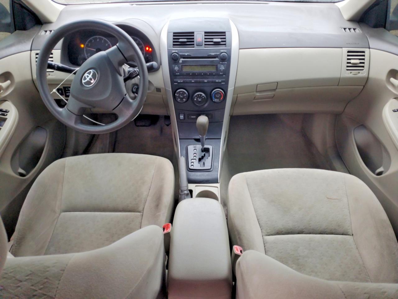 2009 TOYOTA COROLLA LE photo 8