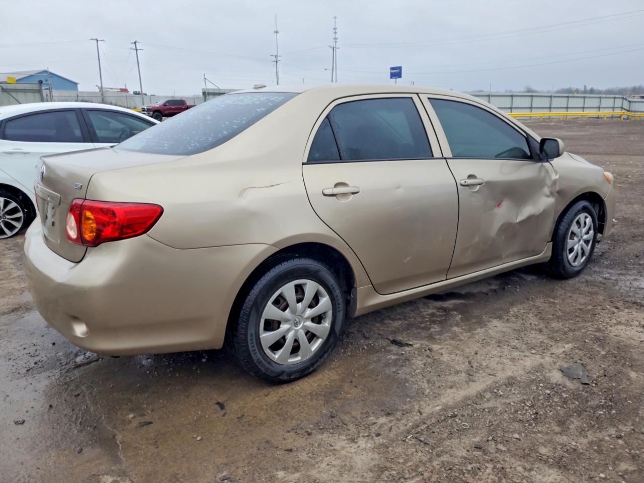 2009 TOYOTA COROLLA LE photo 3