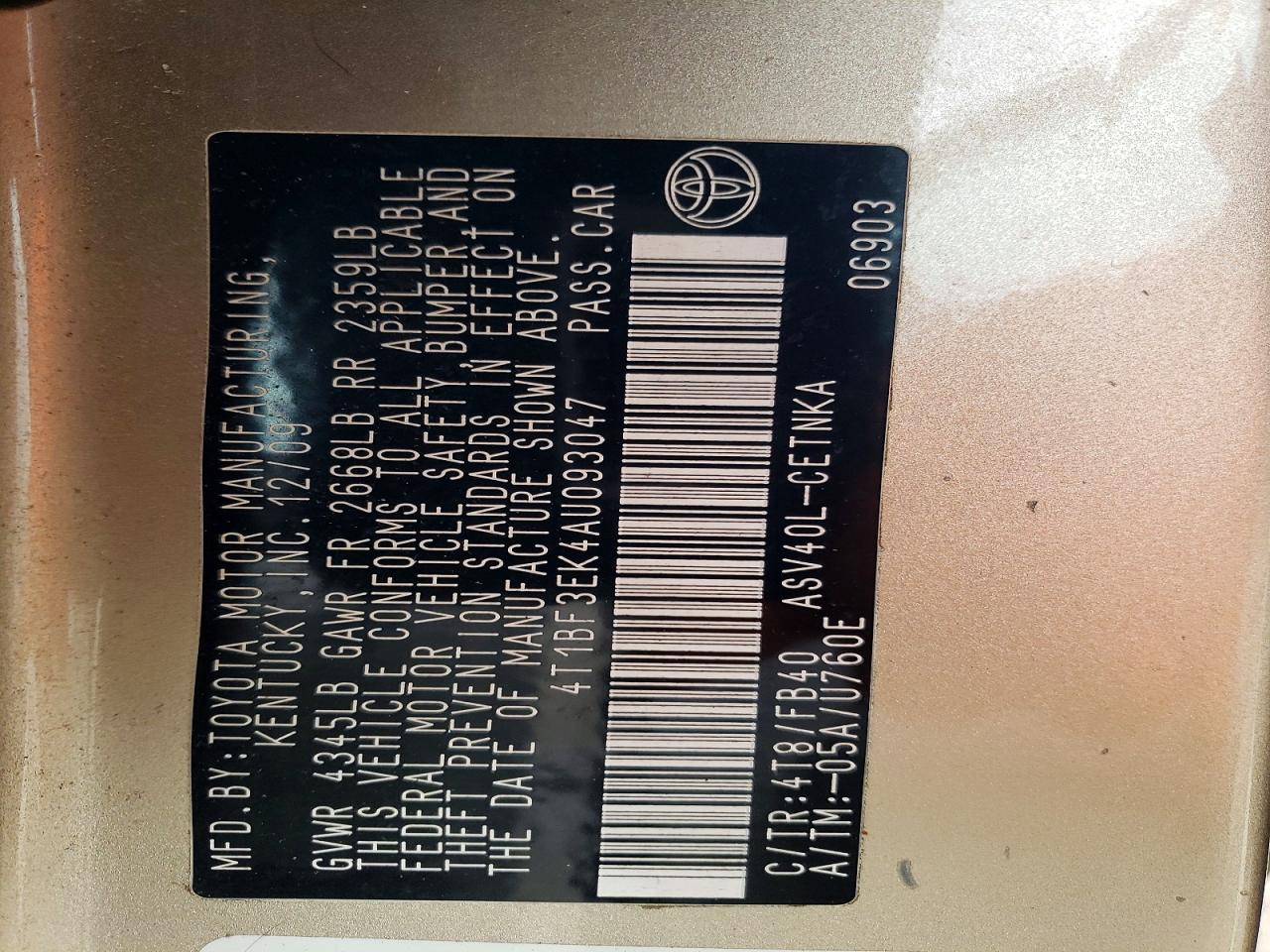 2010 TOYOTA CAMRY BASE photo 12