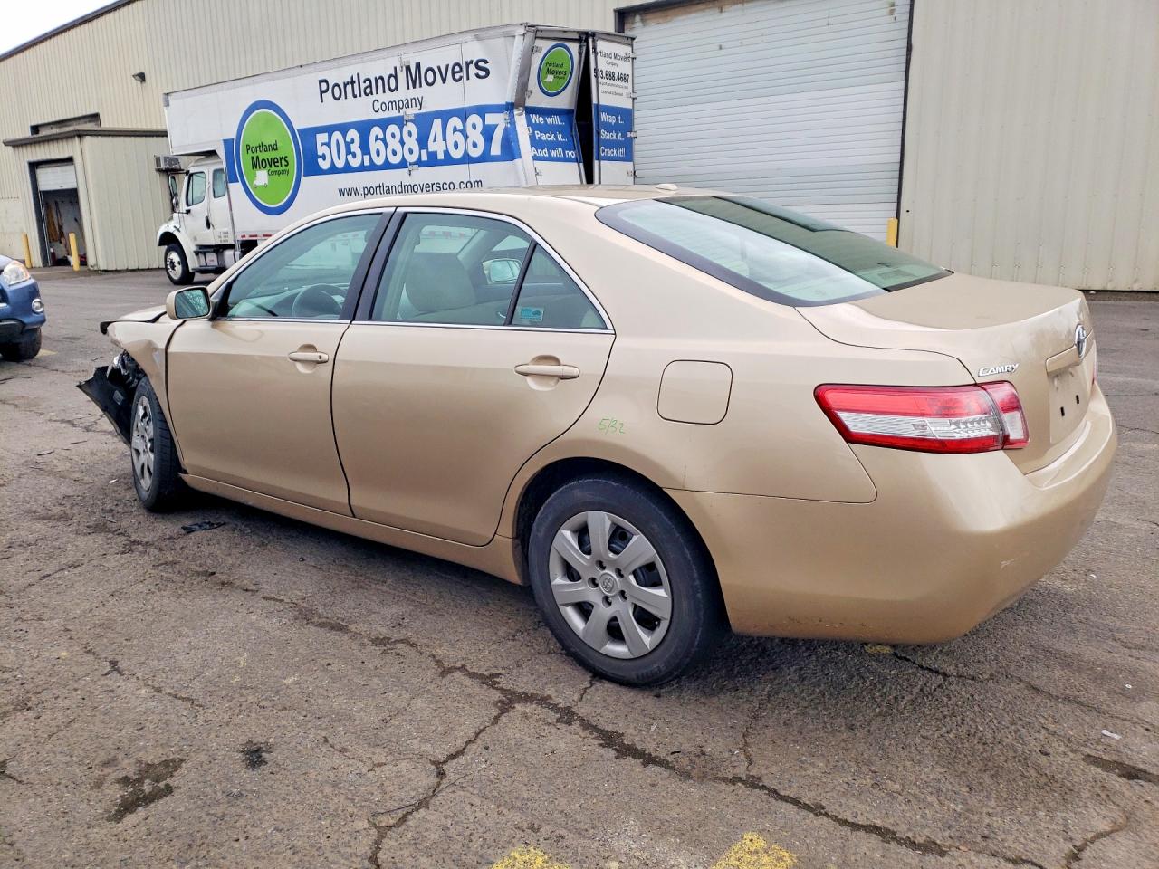 2010 TOYOTA CAMRY BASE photo 2