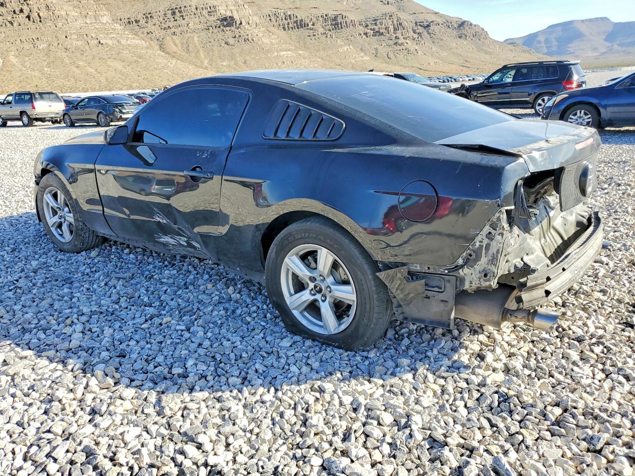 2014 FORD MUSTANG photo 2