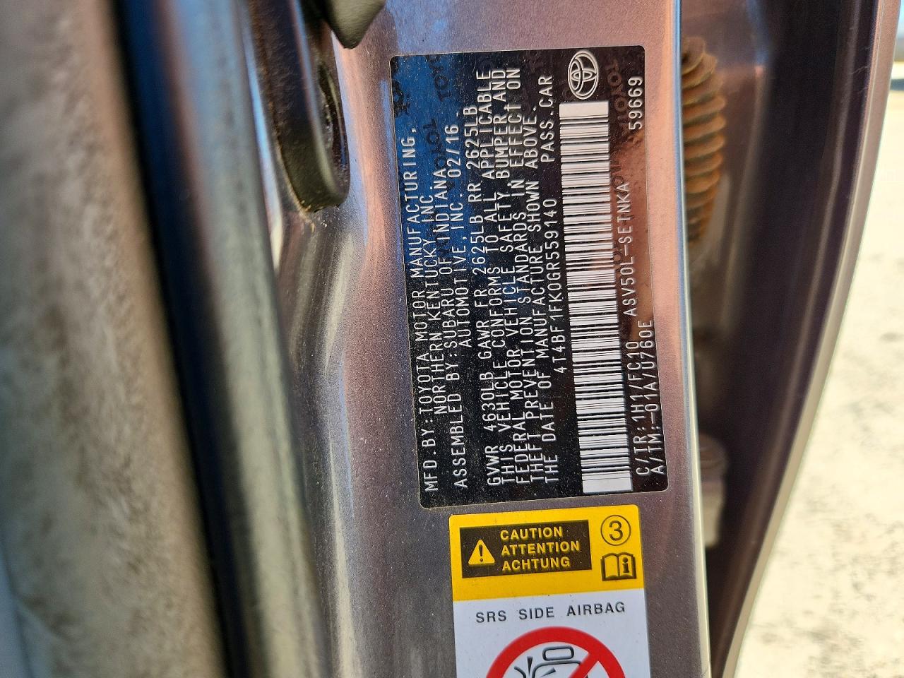 2016 TOYOTA CAMRY LE photo 37