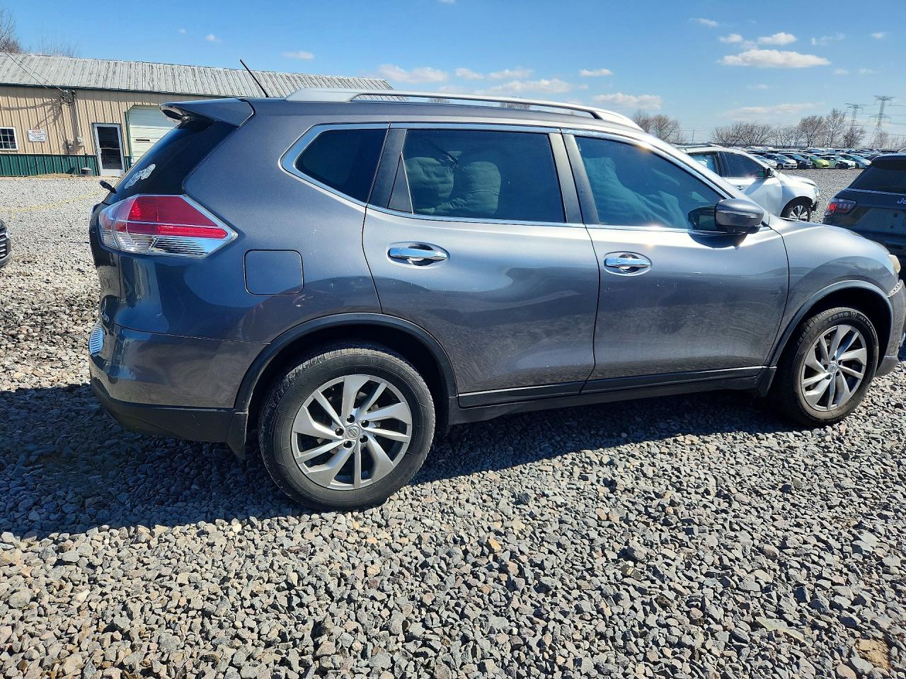 2014 NISSAN ROGUE S photo 3