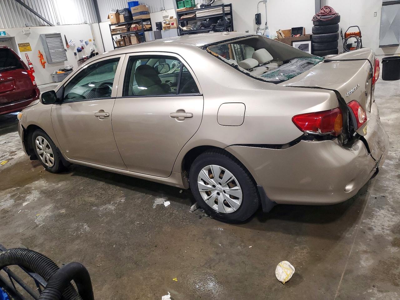 2010 TOYOTA COROLLA BASE photo 2