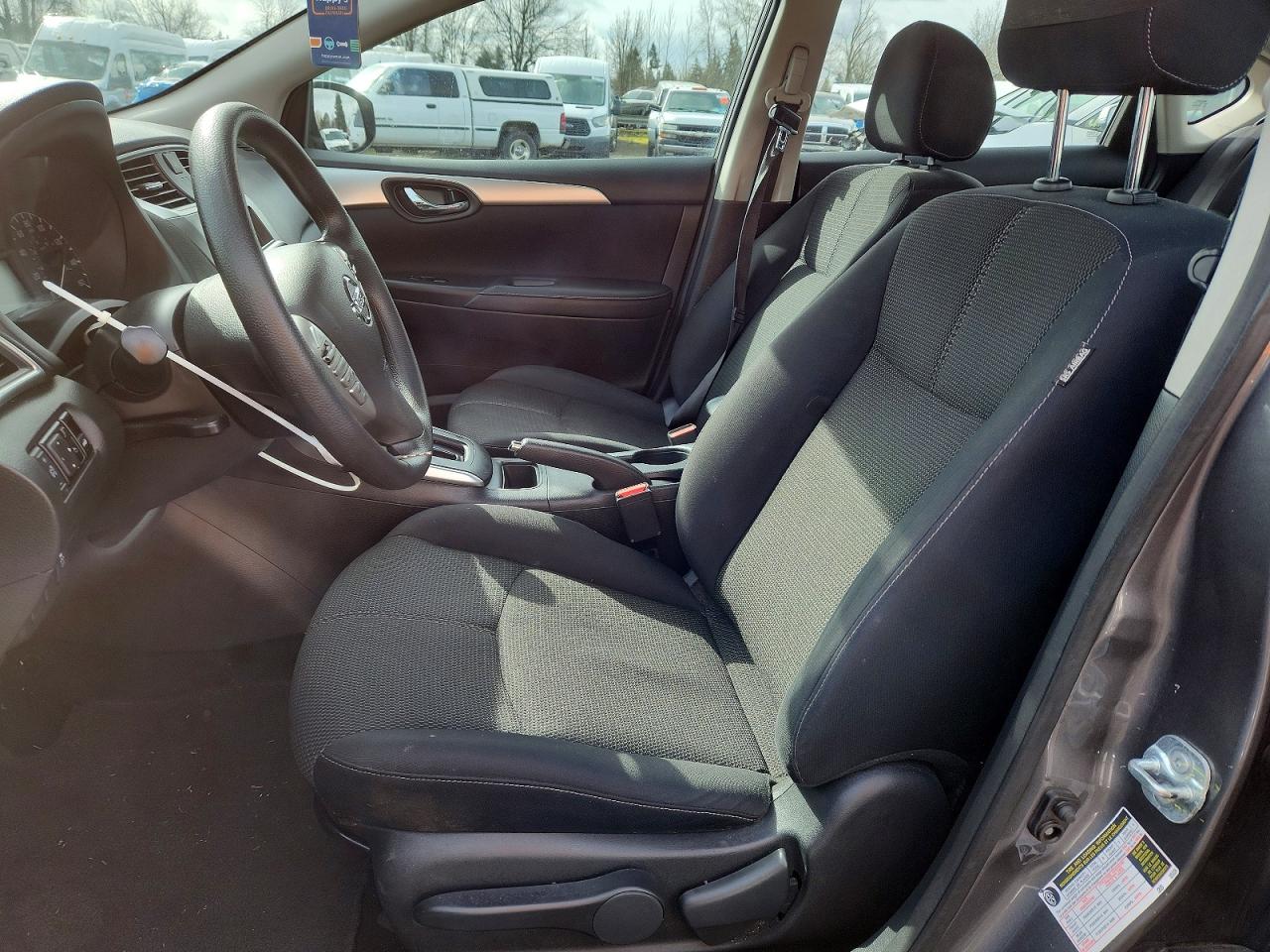 2017 NISSAN SENTRA S photo 7