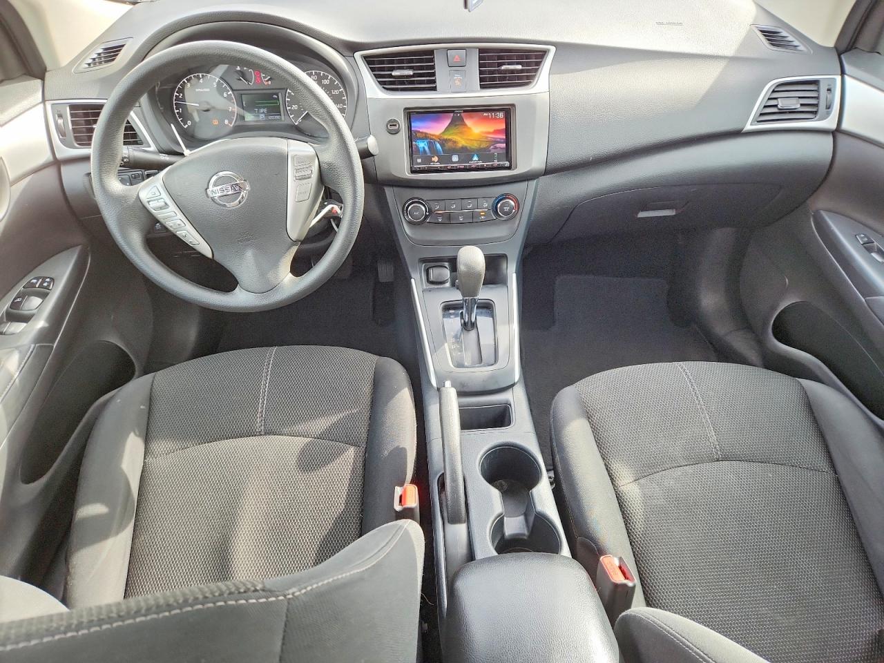 2017 NISSAN SENTRA S photo 8