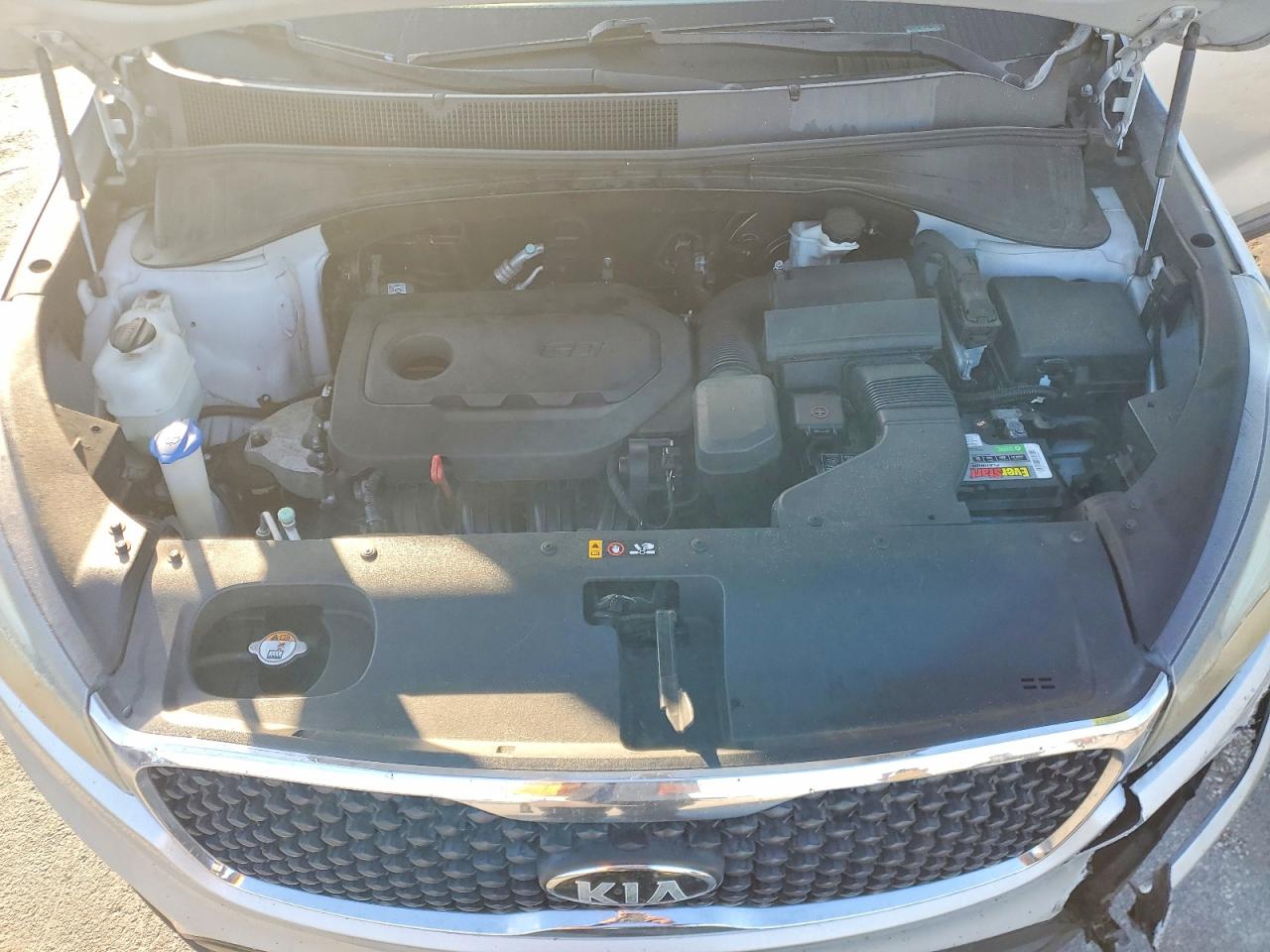 2016 KIA SORENTO LX photo 12