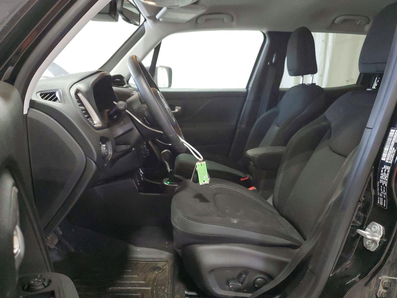 2023 JEEP RENEGADE LATITUDE photo 13