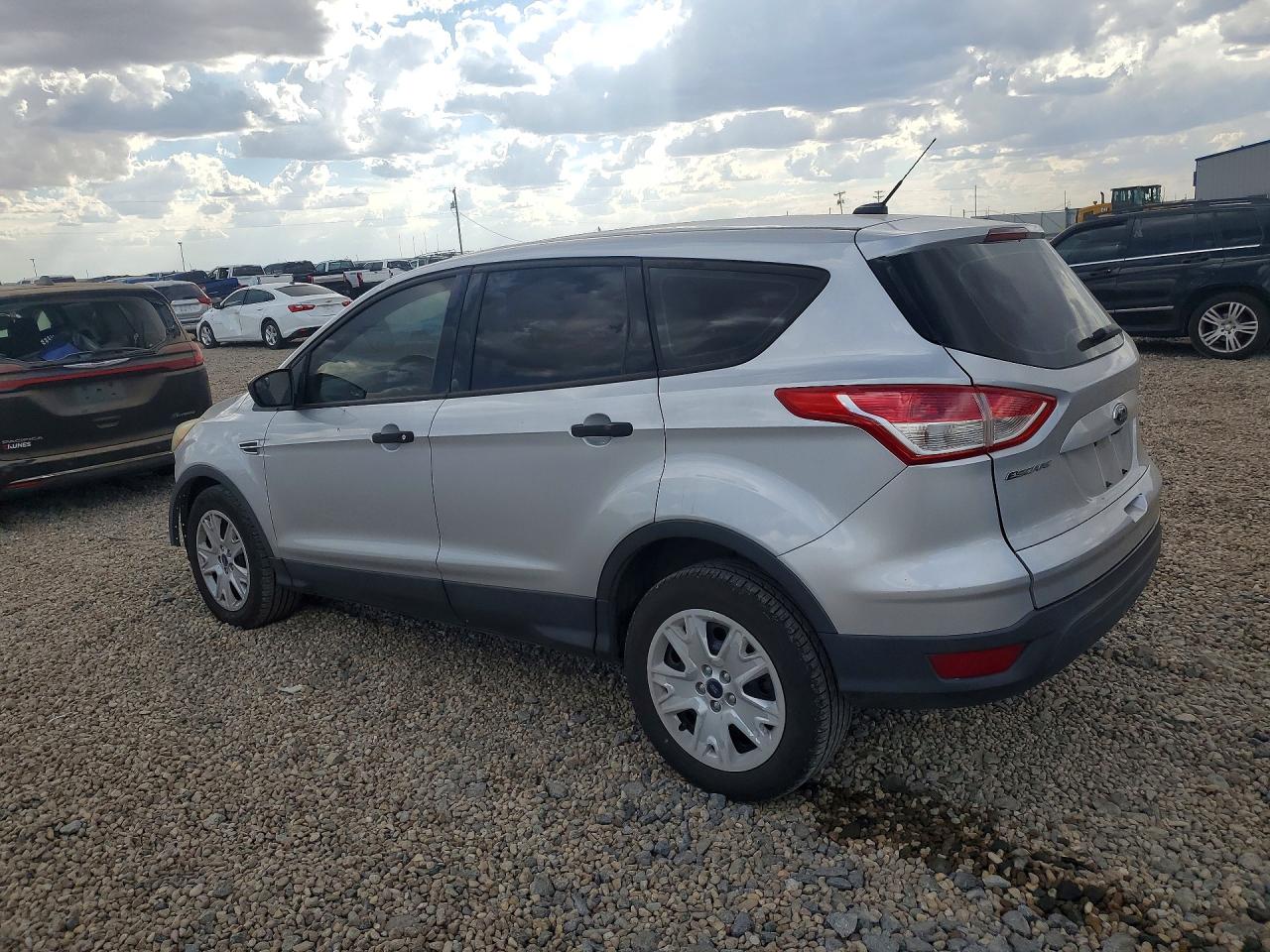 2014 FORD ESCAPE S photo 4