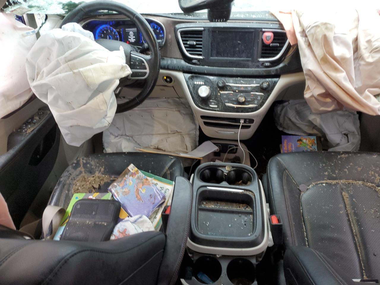 2019 CHRYSLER PACIFICA TOURING L photo 15
