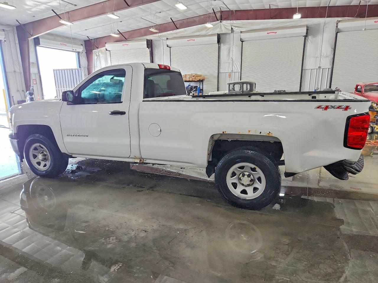 2015 CHEVROLET SILVERADO K1500 photo 3