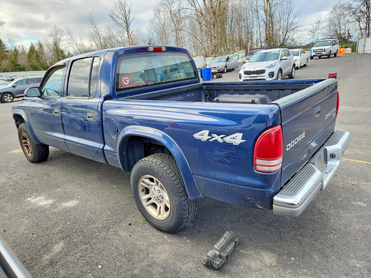 2004 DODGE DAKOTA QUAD SLT photo 3