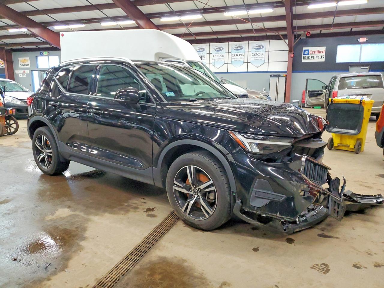 2023 VOLVO XC40 CORE photo 4