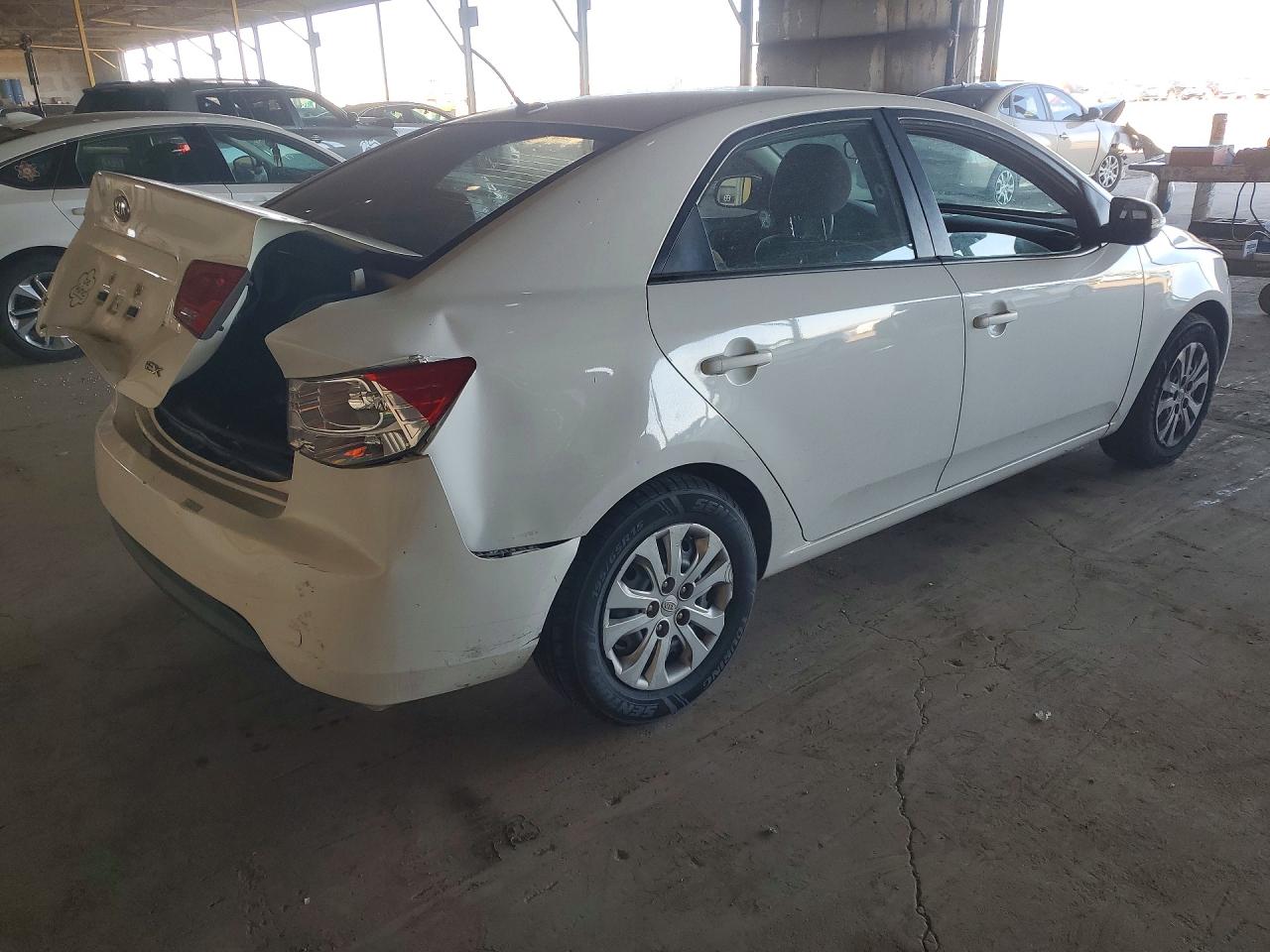 2010 KIA FORTE EX photo 3