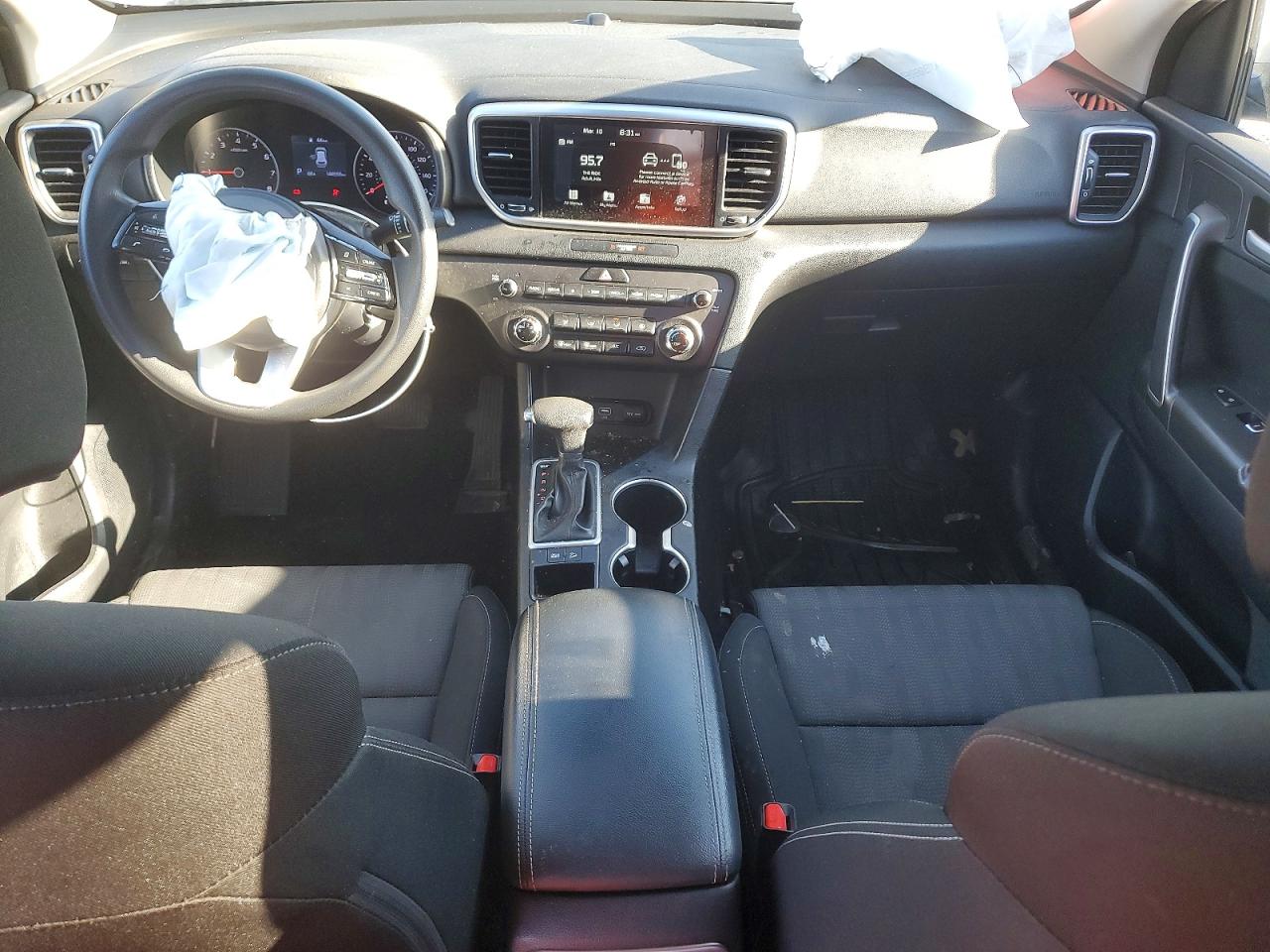 2020 KIA SPORTAGE LX photo 8
