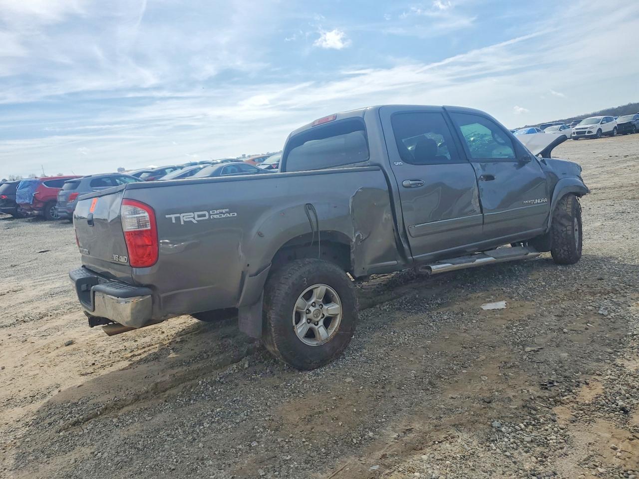 2006 TOYOTA TUNDRA photo 3