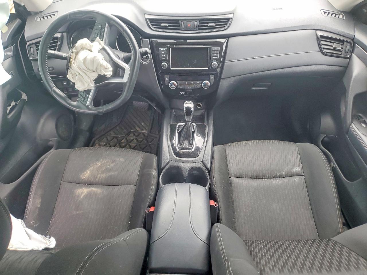 2018 NISSAN ROGUE SV photo 15
