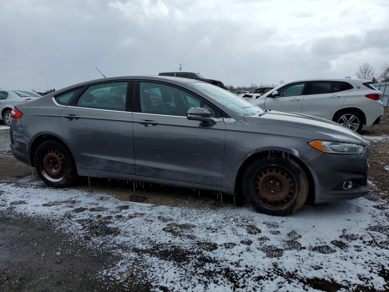 2013 FORD FUSION SE photo 10