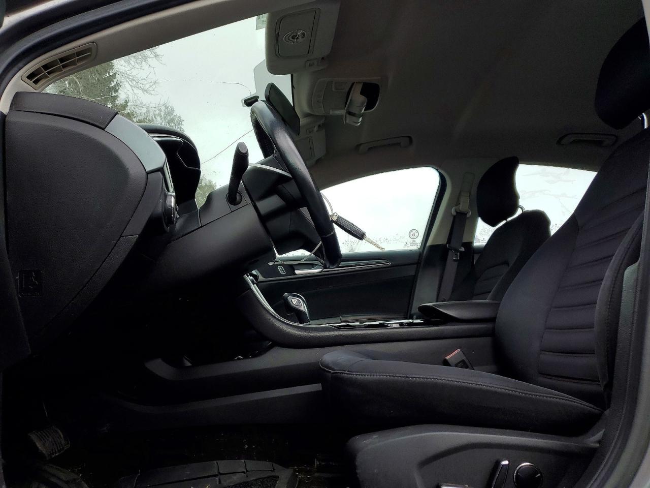 2013 FORD FUSION SE photo 19