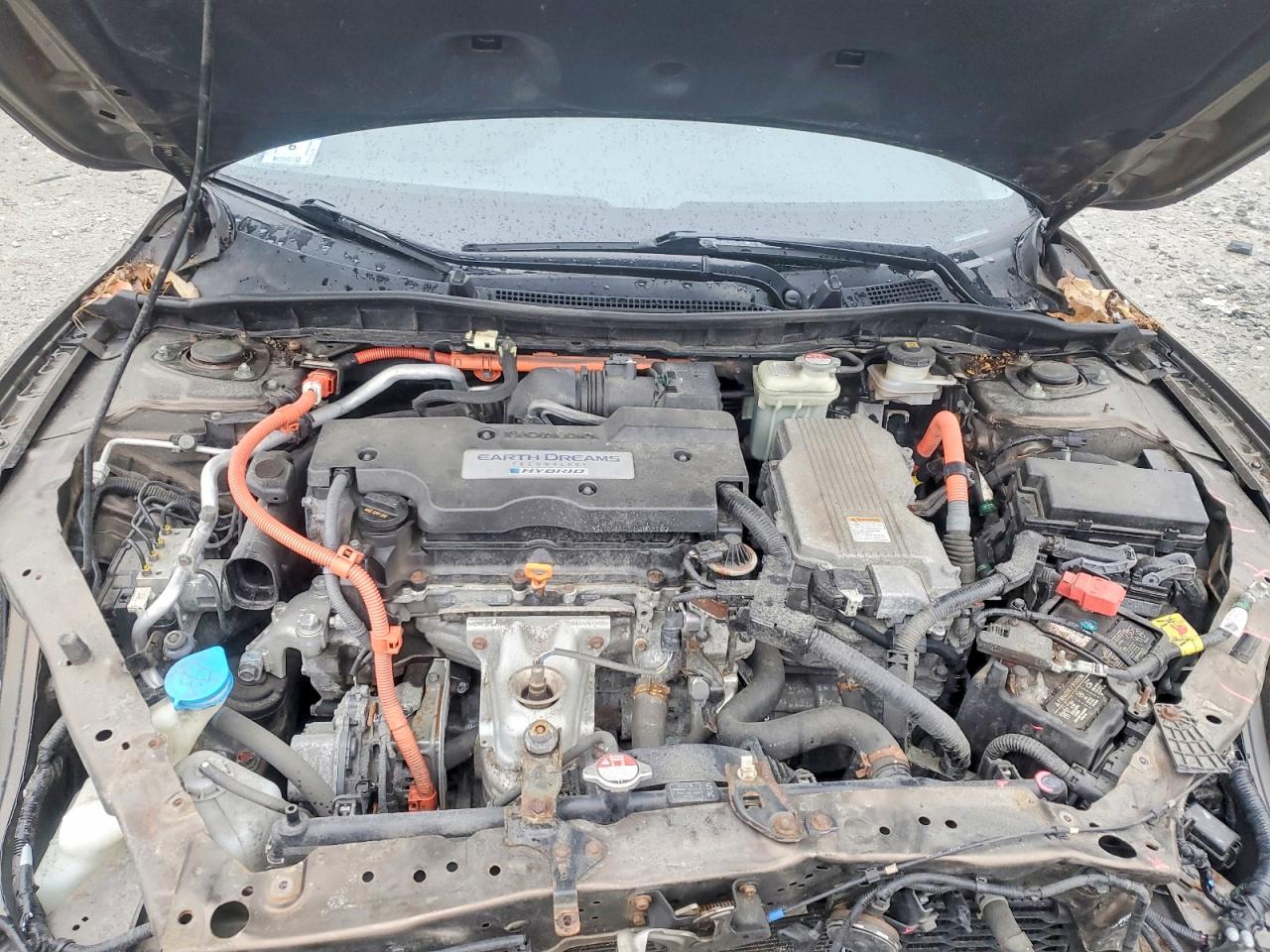 2017 HONDA ACCORD HYBRID photo 11