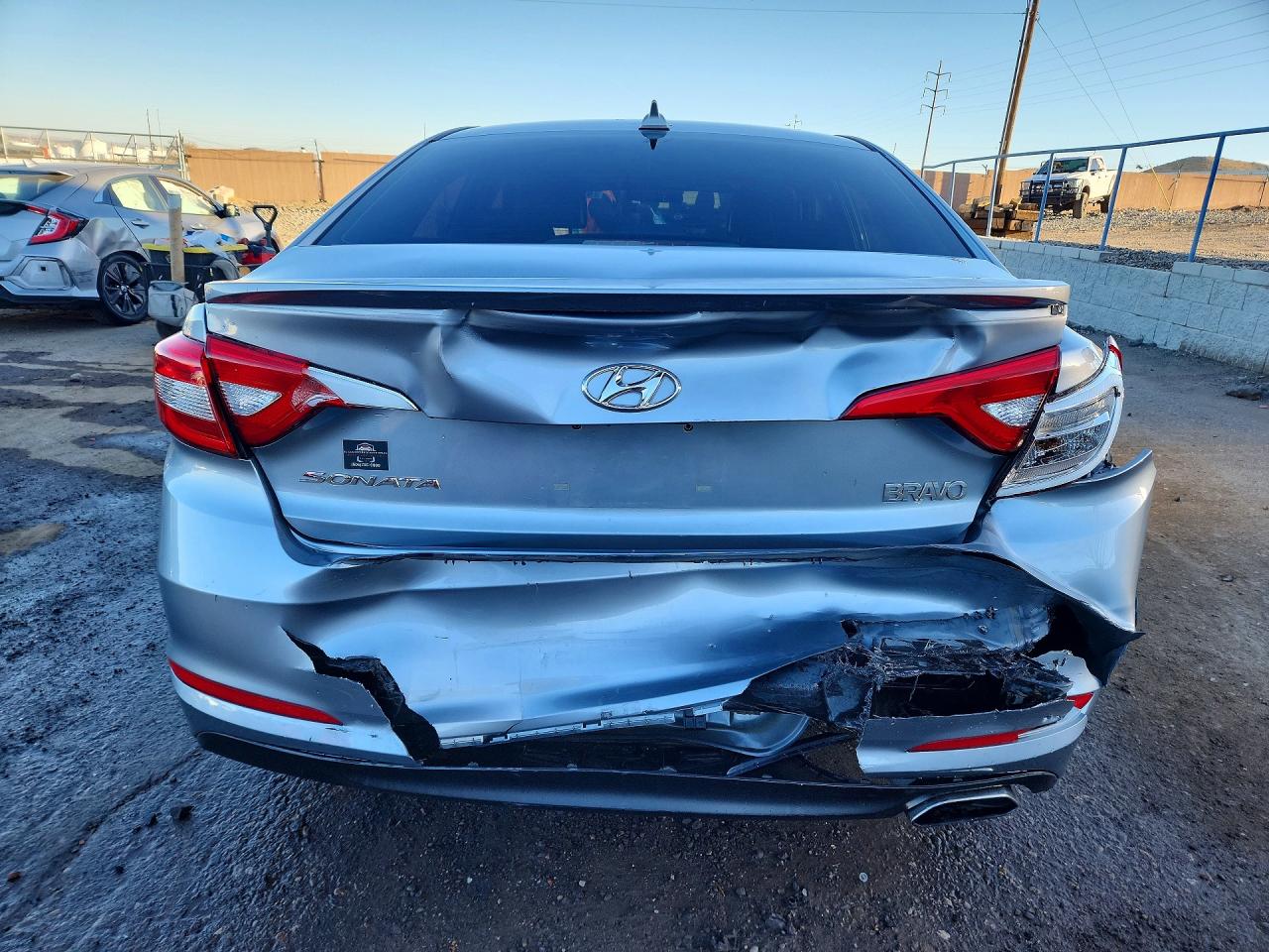 2017 HYUNDAI SONATA SE photo 11