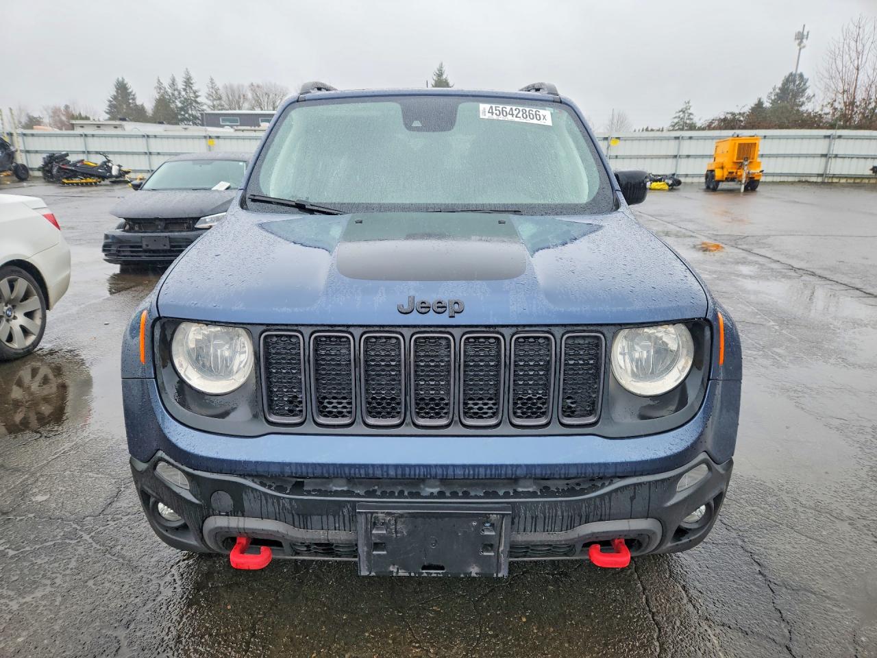 2023 JEEP RENEGADE TRAILHAWK photo 9
