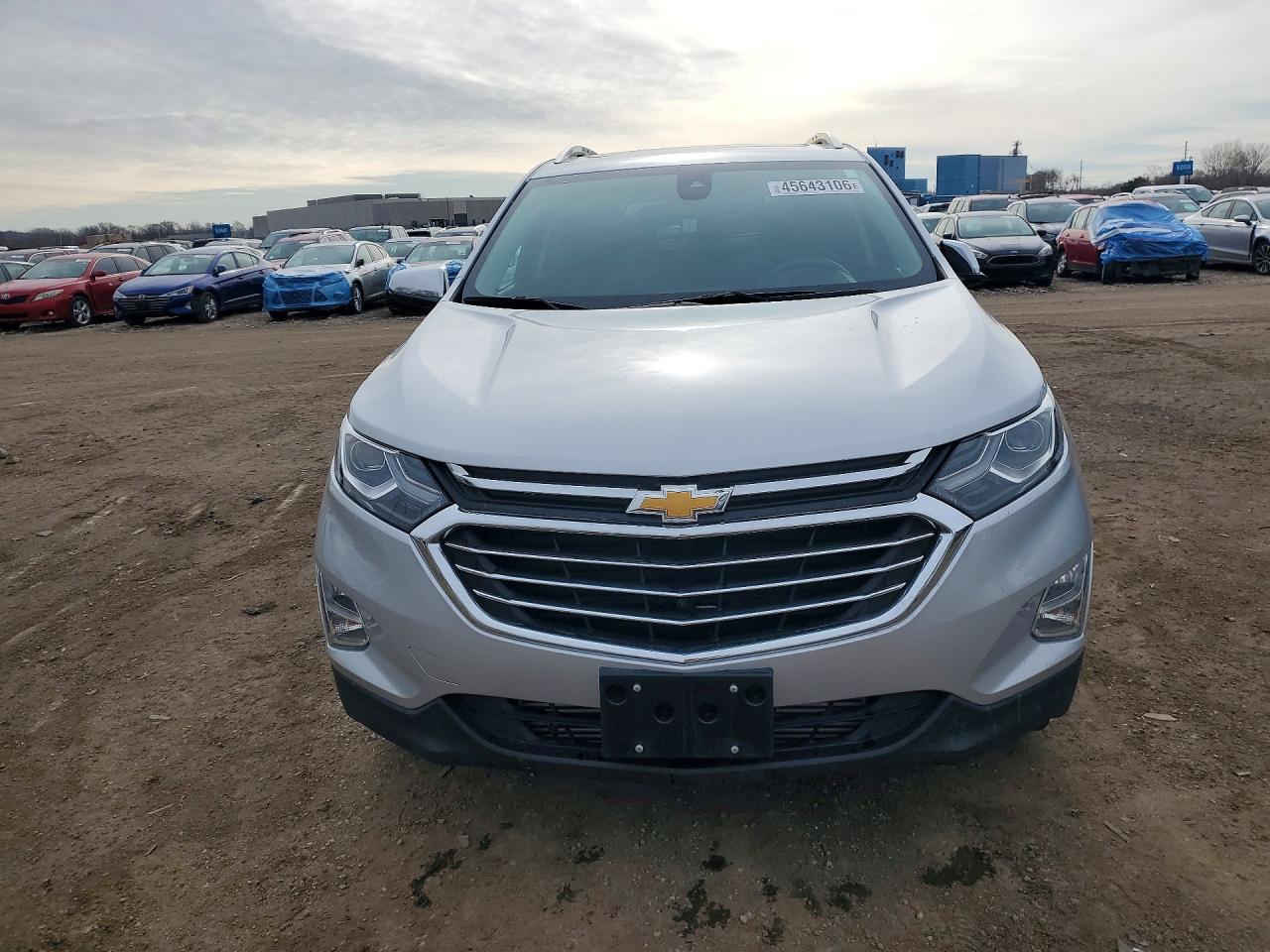 2018 CHEVROLET EQUINOX PREMIER photo 9