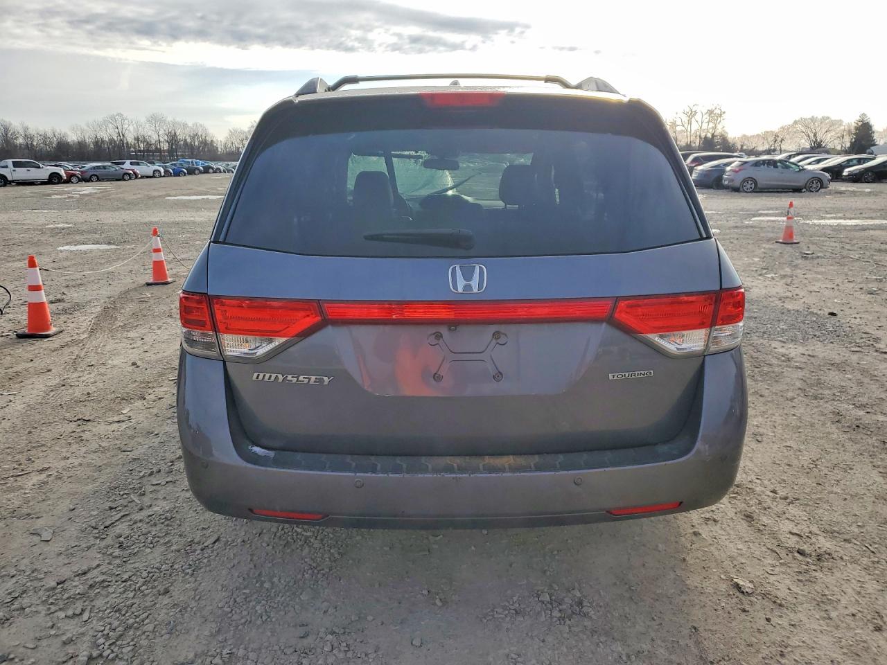 2016 HONDA ODYSSEY TOURING photo 16