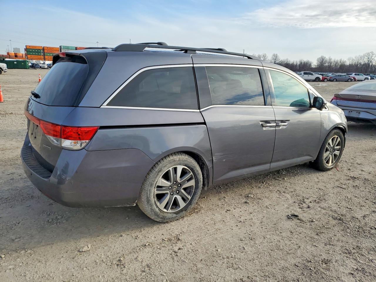 2016 HONDA ODYSSEY TOURING photo 7