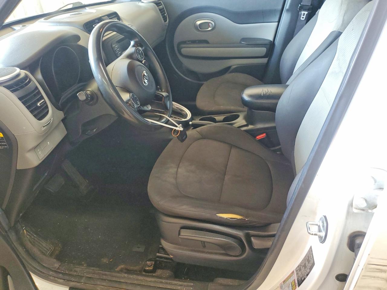 2015 KIA SOUL BASE photo 13