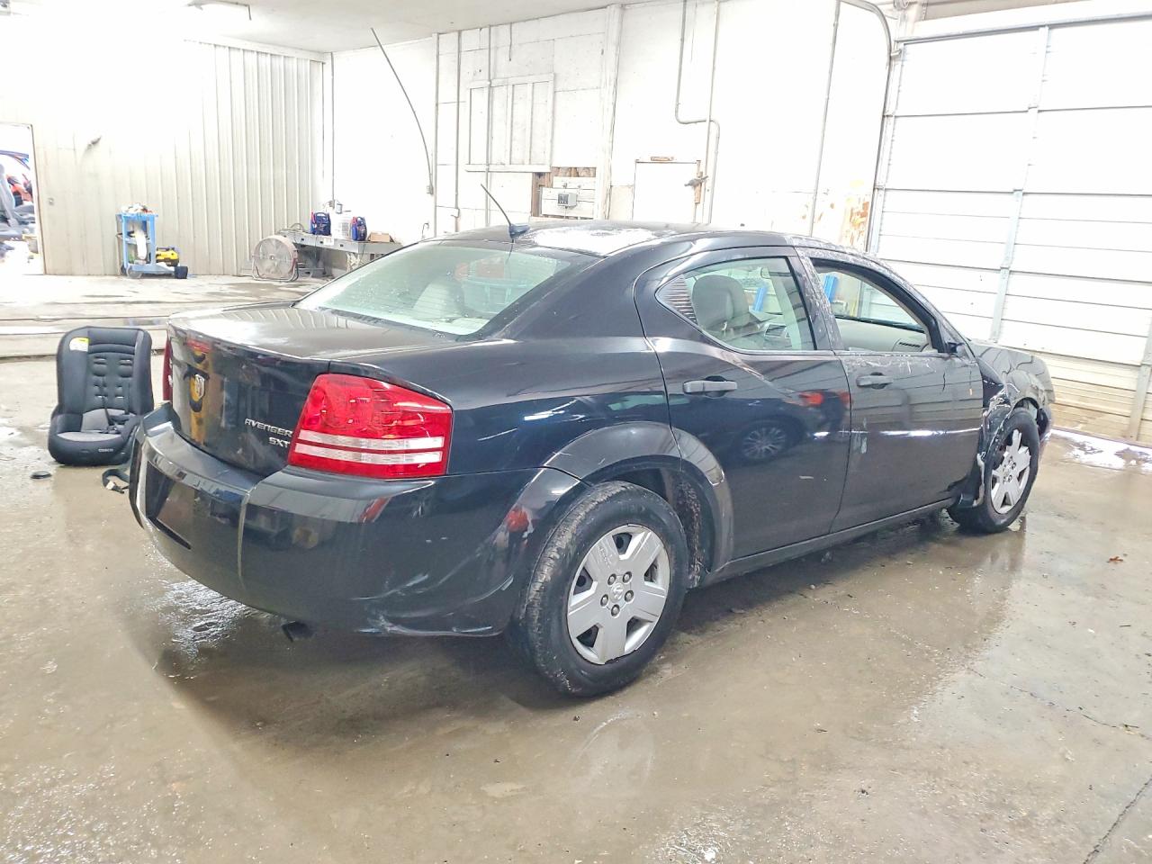 2010 DODGE AVENGER SXT photo 3