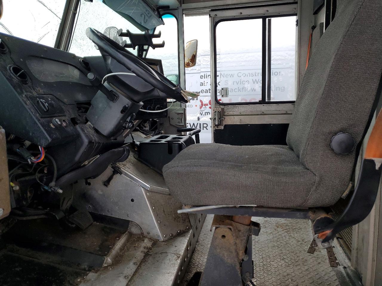 2019 FORD F59 photo 19