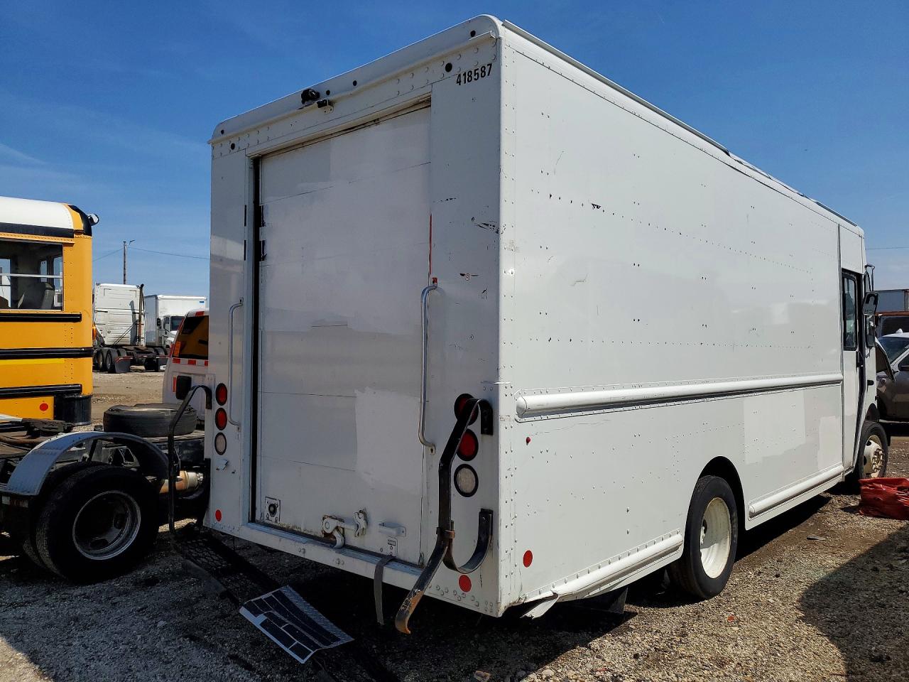 2019 FORD F59 photo 7