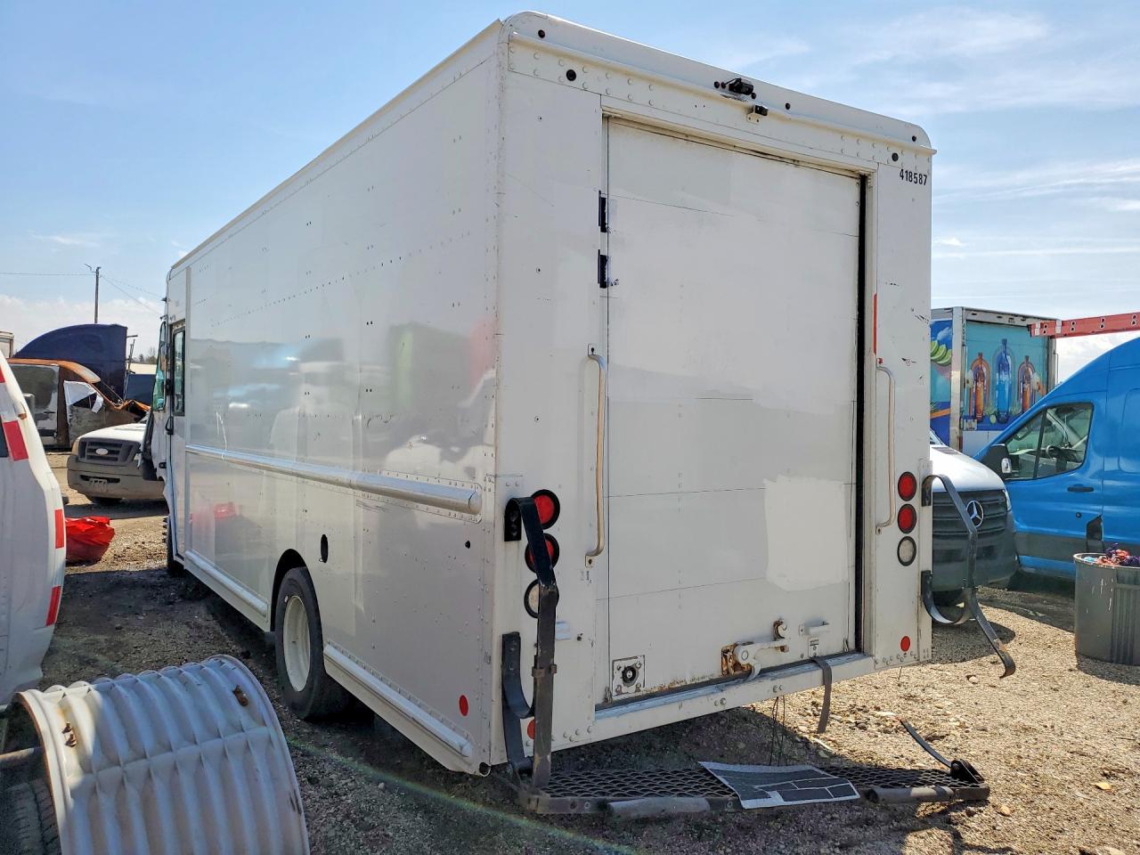 2019 FORD F59 photo 4