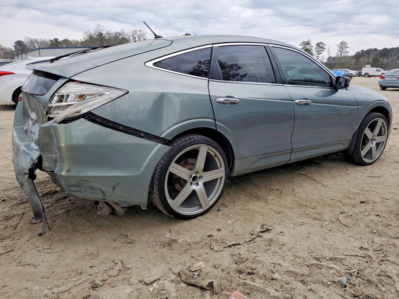 2010 HONDA ACCORD CROSSTOUR EX photo 3