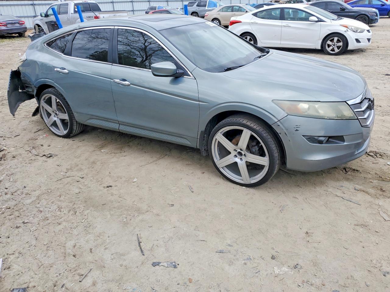2010 HONDA ACCORD CROSSTOUR EX photo 4
