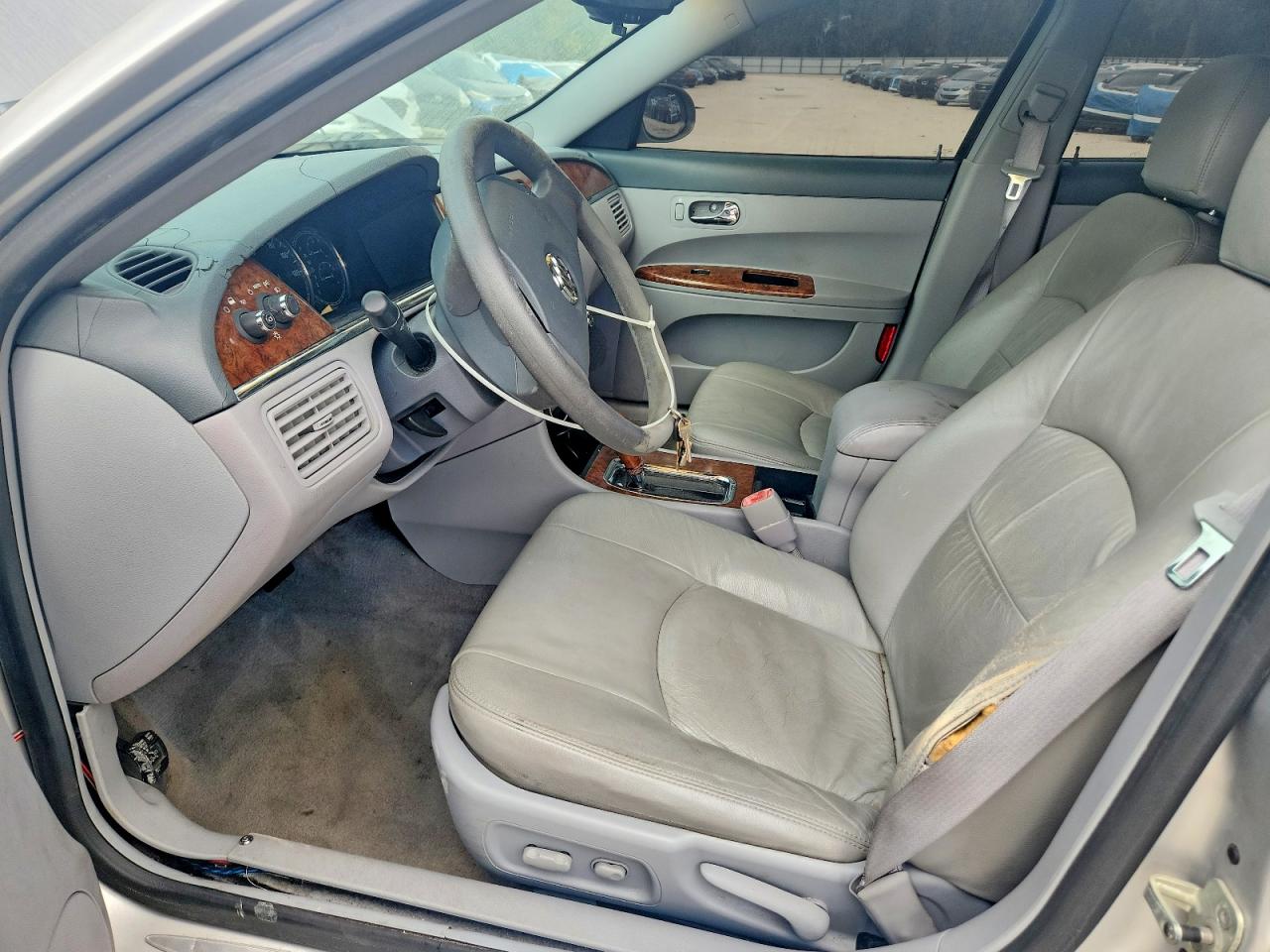 2005 BUICK LACROSSE CX photo 19