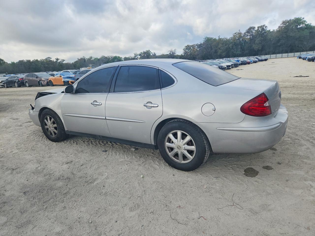 2005 BUICK LACROSSE CX photo 4