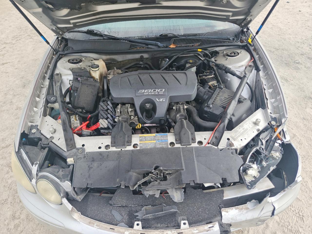 2005 BUICK LACROSSE CX photo 31